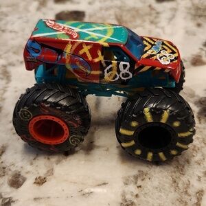 Hotwheels Mattel 68 truck 4x4 monster Truck 1:64 scale street graffiti dicast